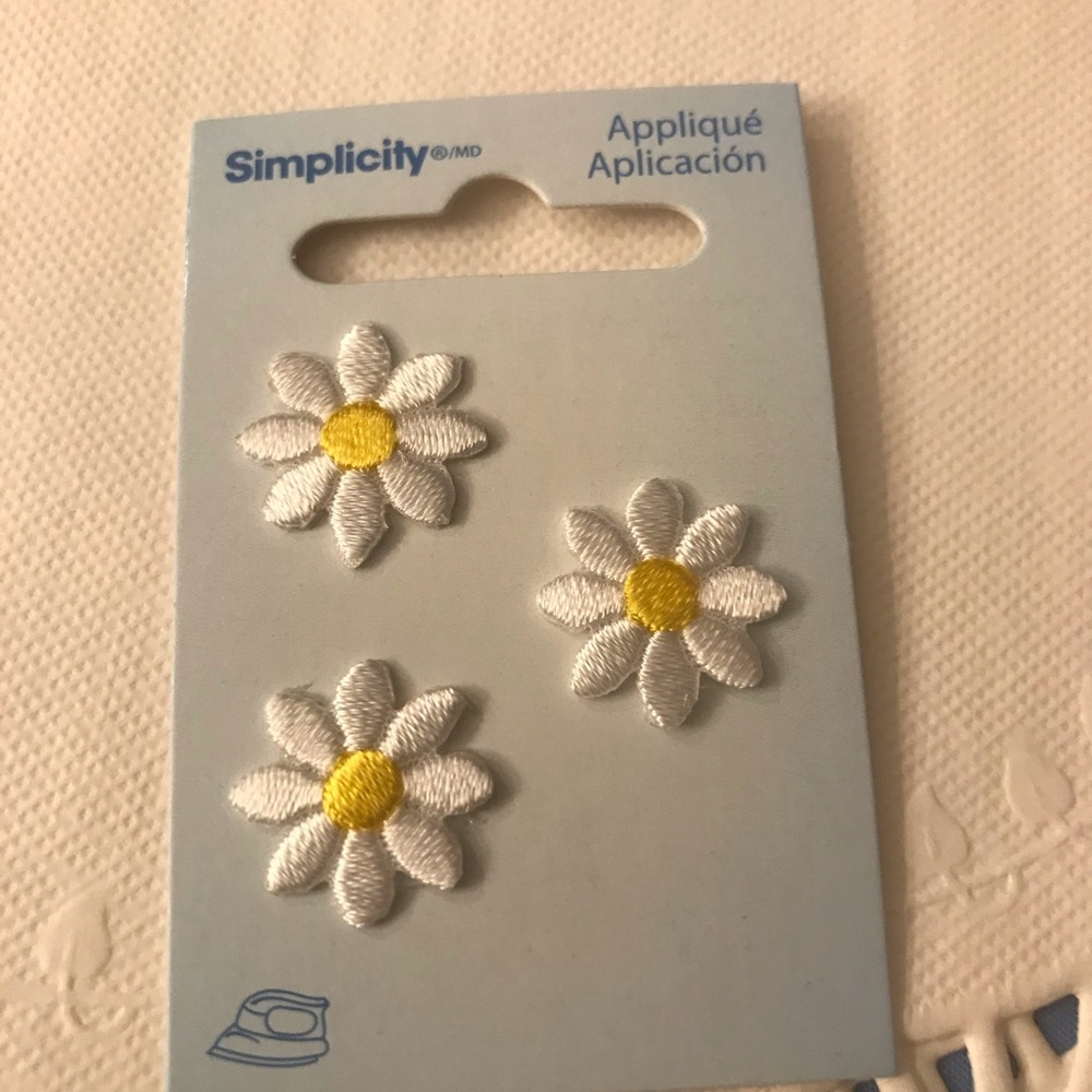 Simplicity Colorful Embroidered Patches Set - Picture 8 of 11